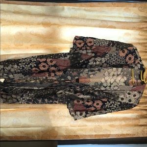 Floral kimono (like new)